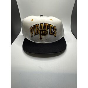 Vintage Black Spellout Pittsburgh Pirates fitted Hat Logo Pro Line 7 3/8 USA NWT